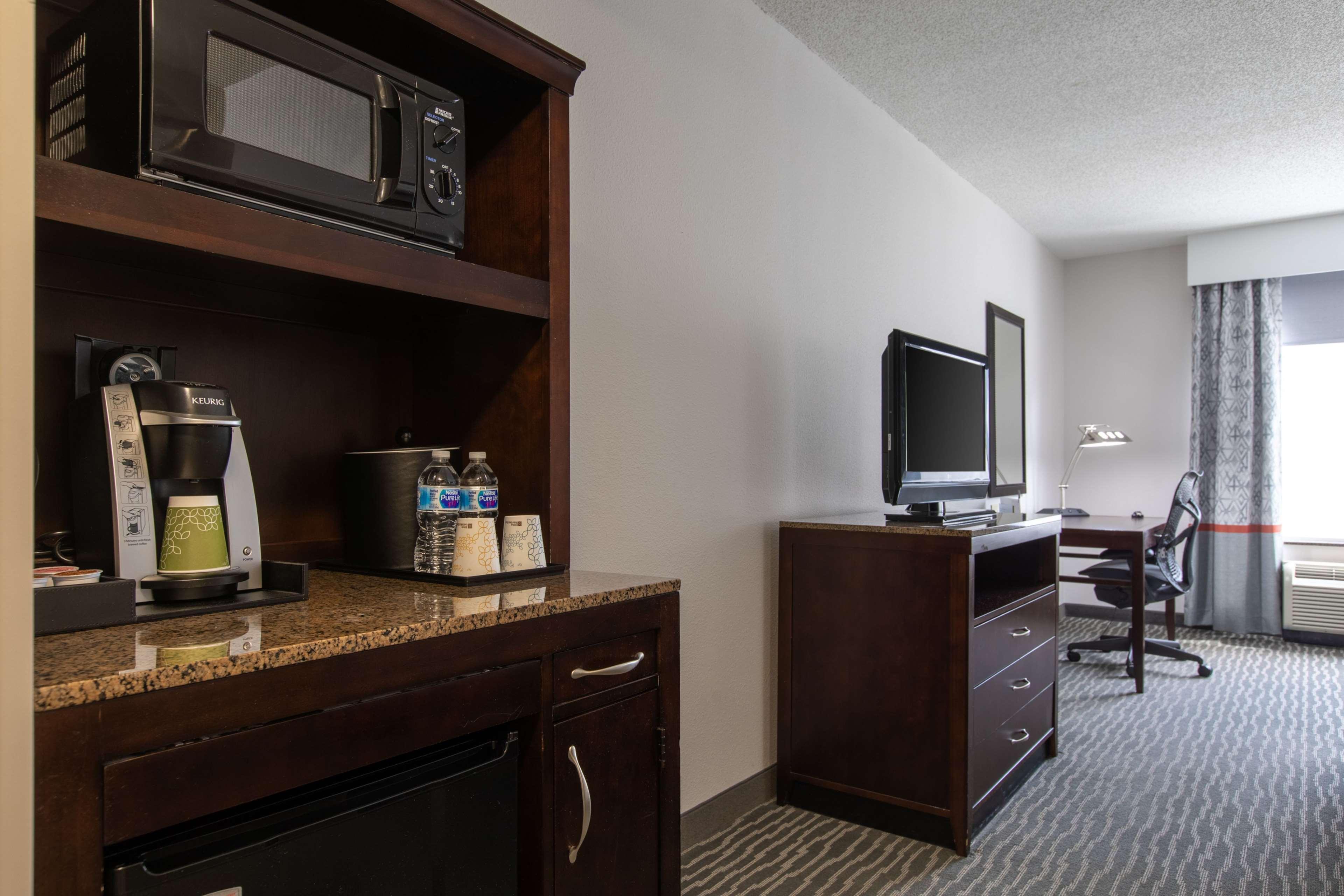 Hilton Garden Inn Lynchburg Zewnętrze zdjęcie