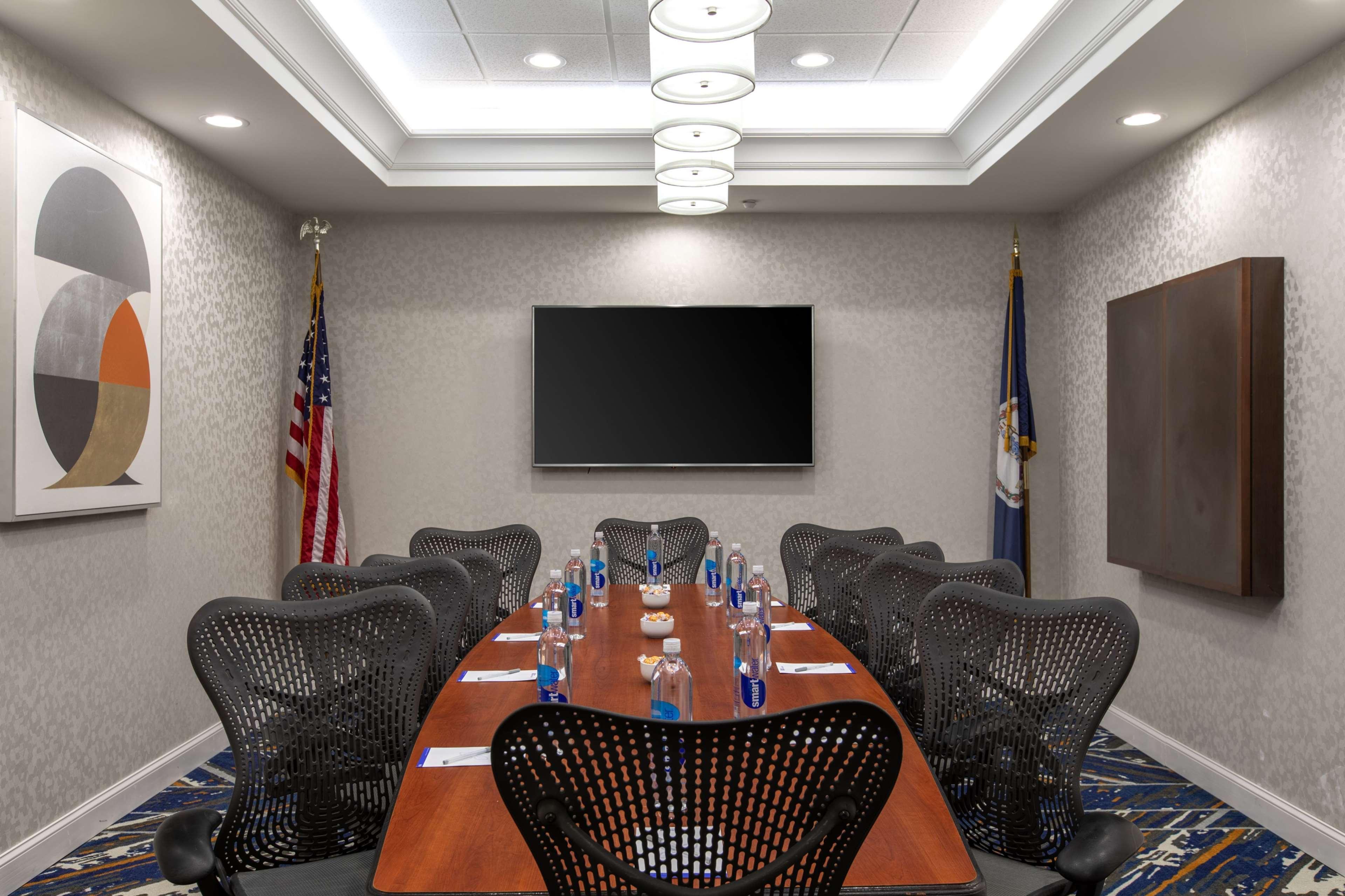 Hilton Garden Inn Lynchburg Zewnętrze zdjęcie